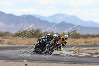 media/Nov-16-2025-Race Pace (Sun) [[8c5fa54630]]/Non Verified Riders (1st 20 Minutes)/5-Turn 15 (110pm)/